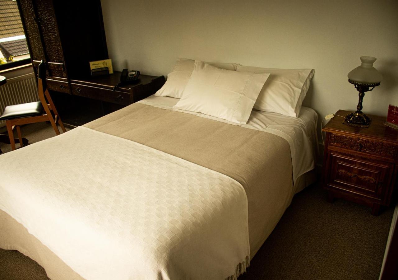 El Reloj Hotel Coyhaique Luaran gambar